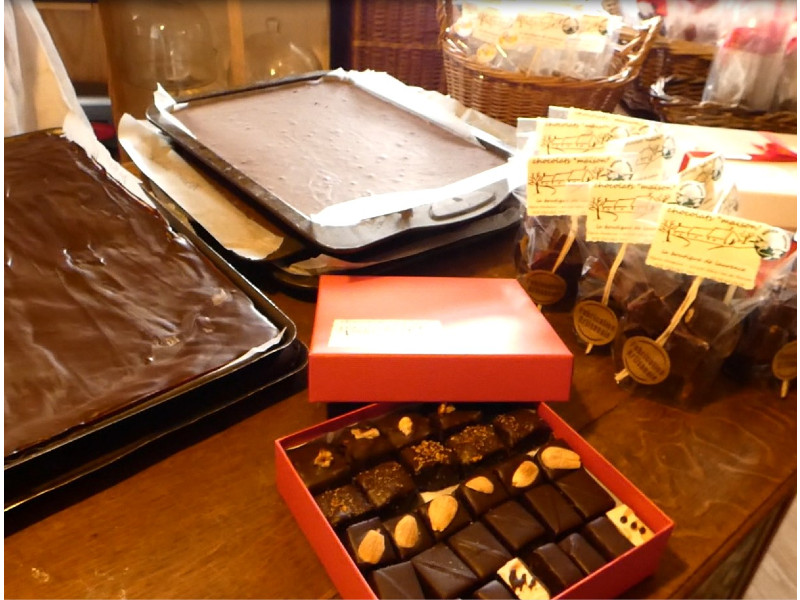 @ OT Suisse Normande au Houlme boutiquelaurence5