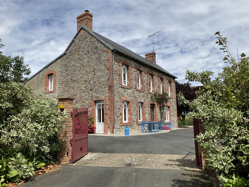Maison d’hôtes Chambres d'hôtes > Le Mimosa à Quettreville-sur-Sienne
