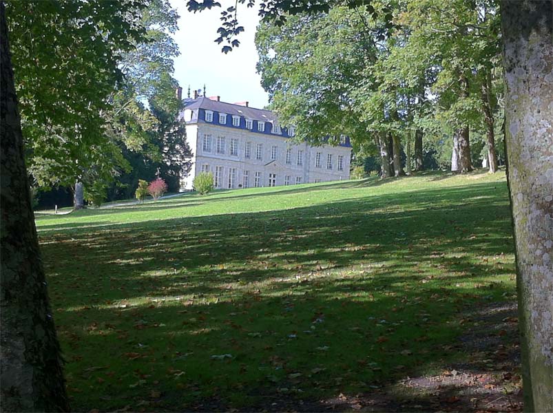 Château de Ménil Hubert en Exmes ©Y. Barbier Château de Ménil Hubert en Exmes