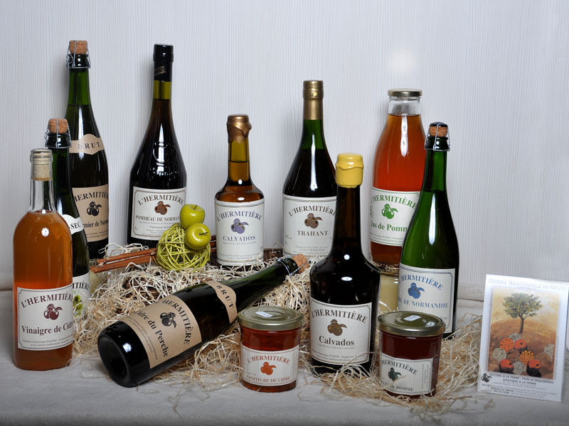 Cidrerie traditionnelle du Perche VALAUPERCHE en Normandie CDT de l