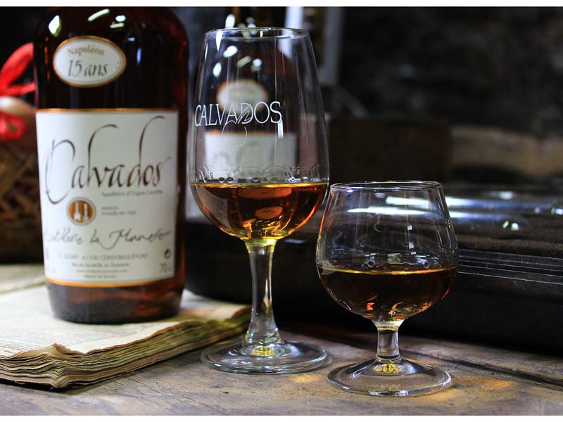 ©JE Rubio Distillerie La Monnerie - Cerisy Belle Etoile