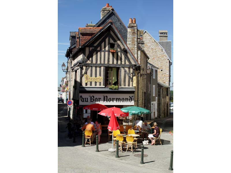 ©JE Rubio - CD61 Cité médiévale de Domfront