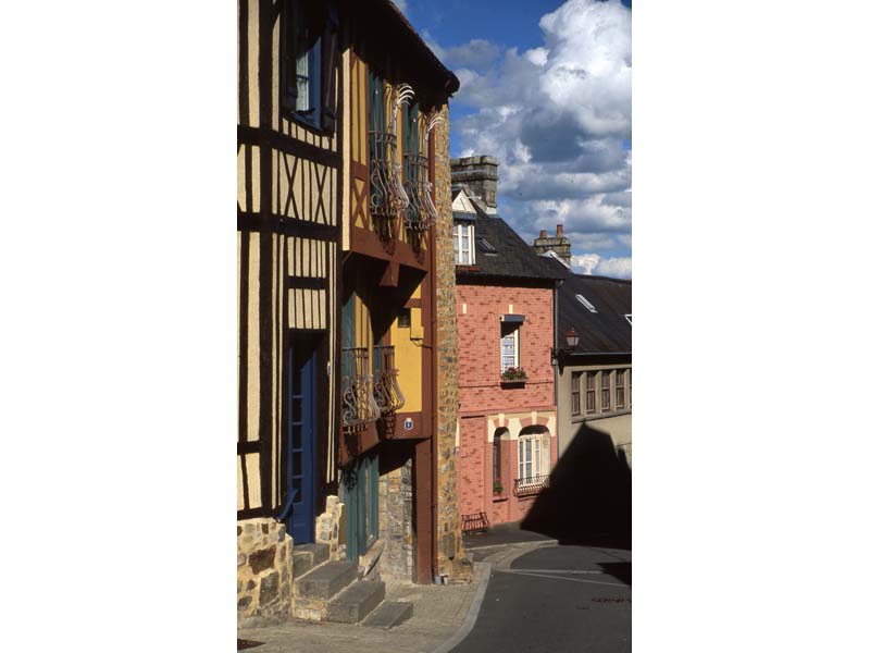 ©JE Rubio - CD61 Cité médiévale de Domfront