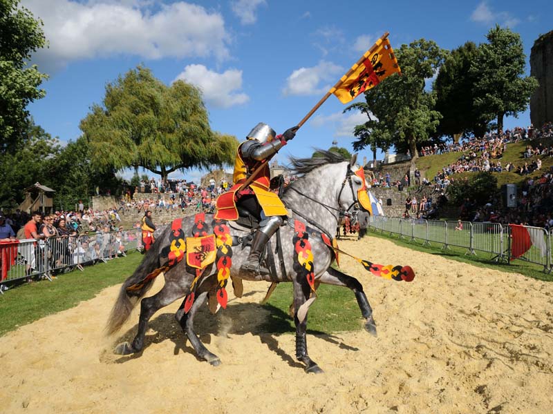 ©David Commenchal-T61 Cité médiévale de Domfront