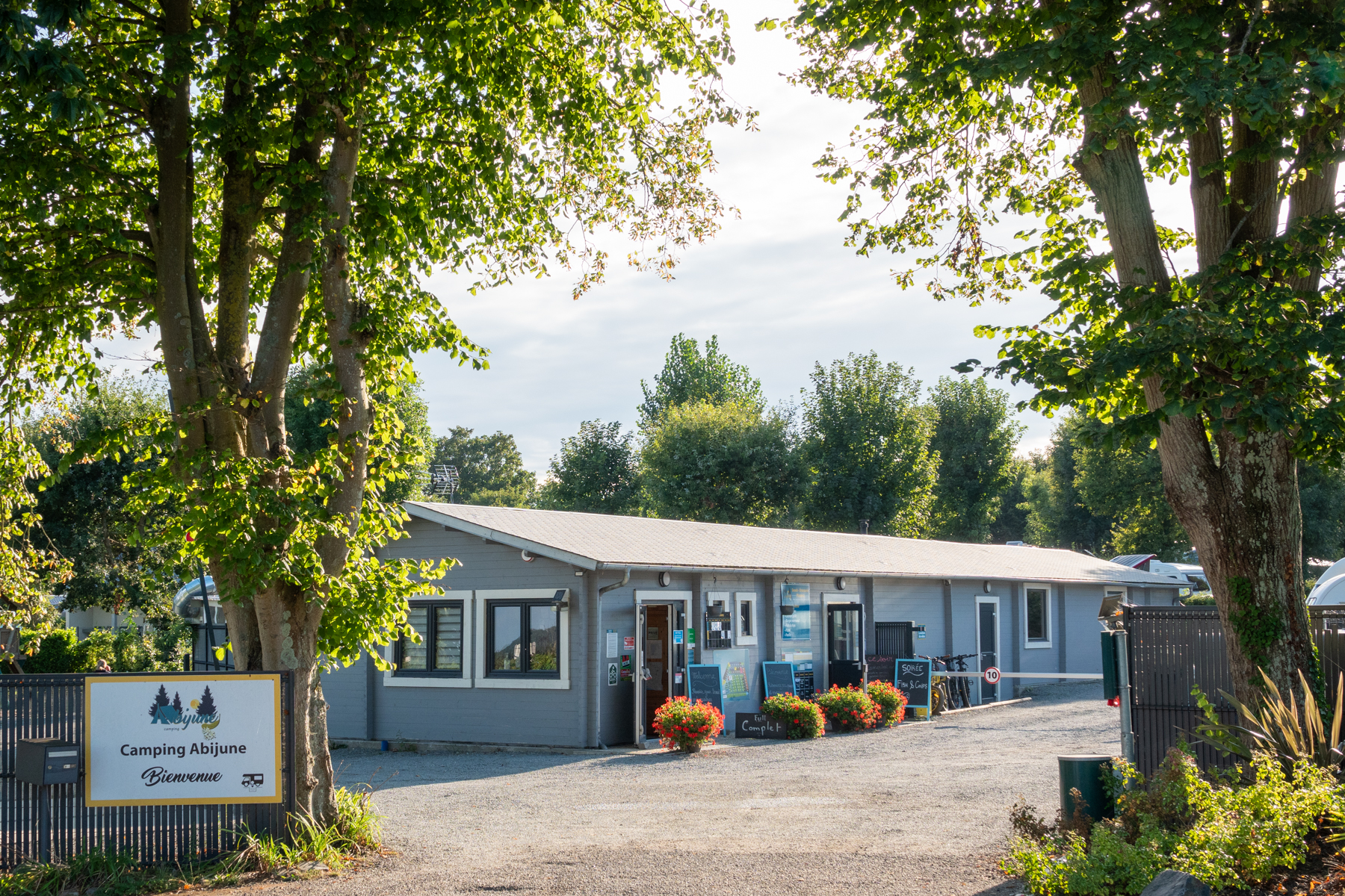 Entrée du Camping Abijune