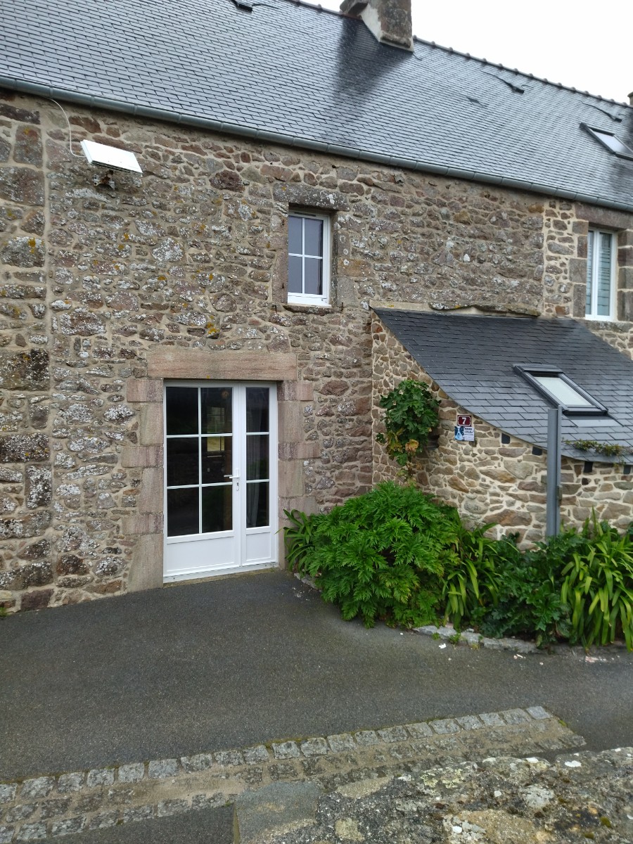Clévacances H8680 : La maison d'en bas