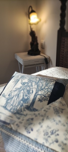 Riverside Cottage - Le Petit Moulin