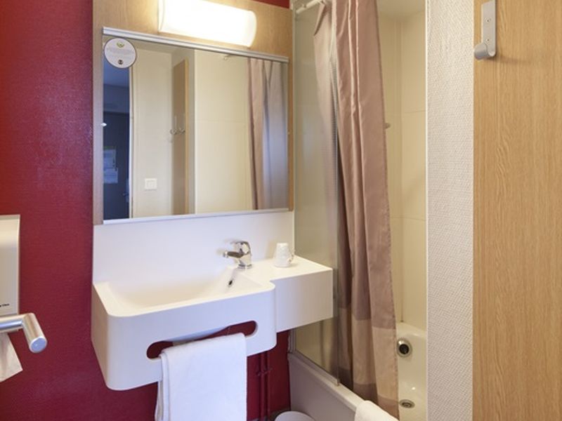 © OT Alençon hotel-b&b-alencon