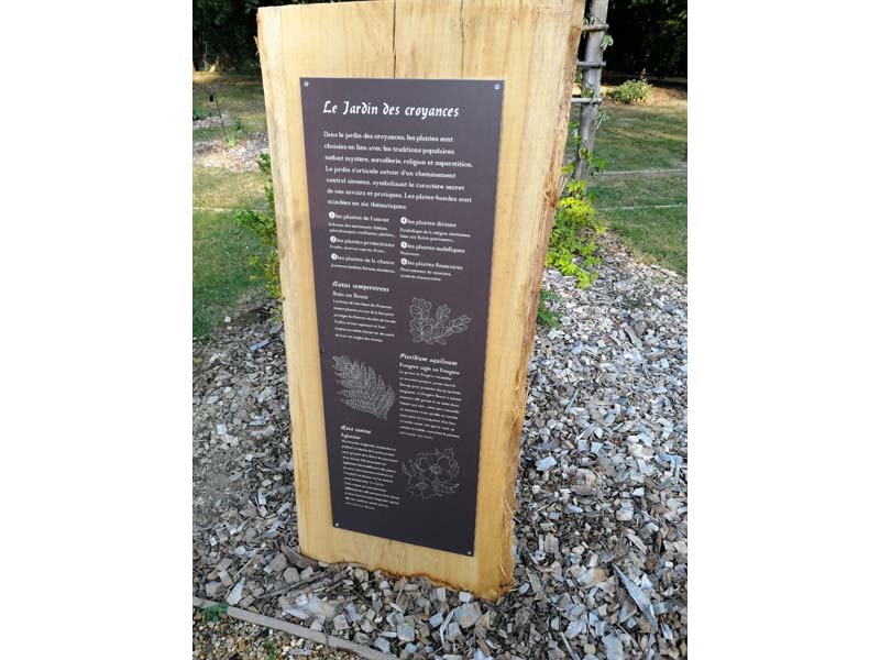 Jardin ethnobotanique Tour de Bonvouloir - Juvigny sous Andaine