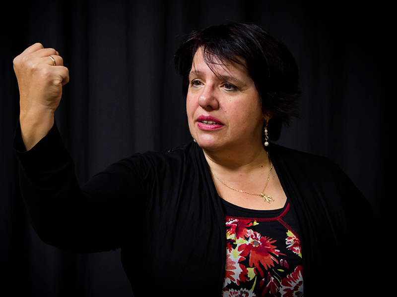 jeanine-qannari---histoires-de-derriere-les-cageots---credit-photo-BKSine-800x600 BKSine jeanine-qannari---histoires-de-derriere-les-cageots---credit-photo-BKSine-800x600