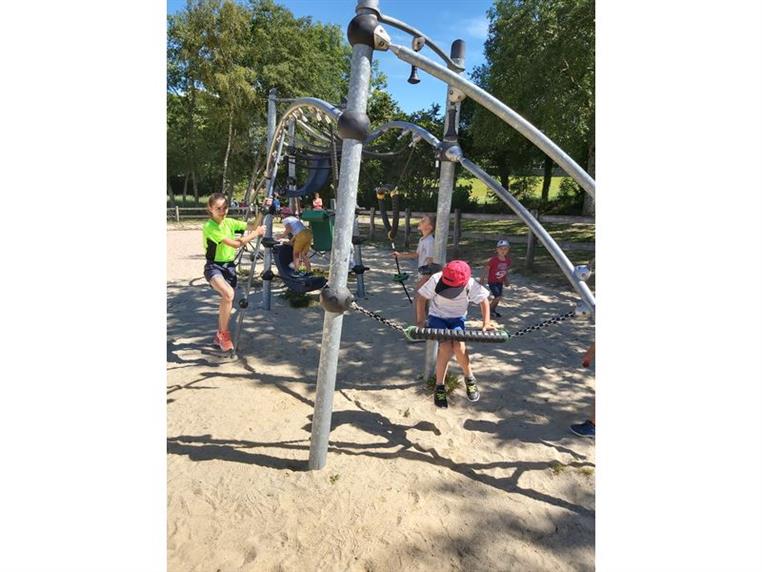 Montagnes de Normandie Tourisme jeux sable800