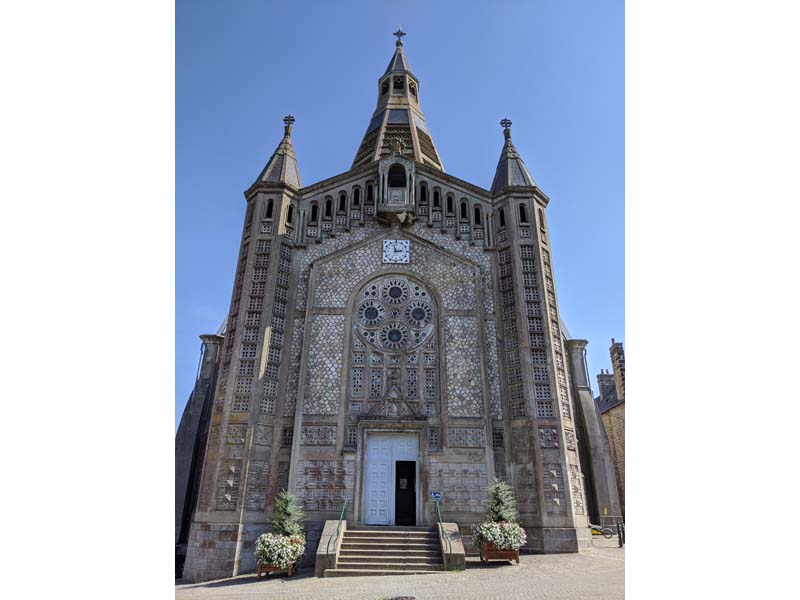 ©Juliette Dupré Eglise Saint Julien - Domfront