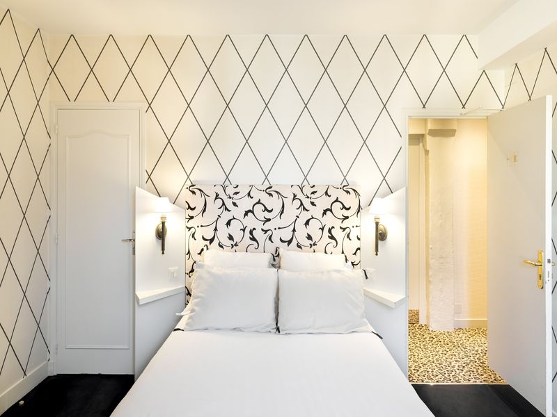 © ANTOINE CARDI le-Tribunal-Mortagne