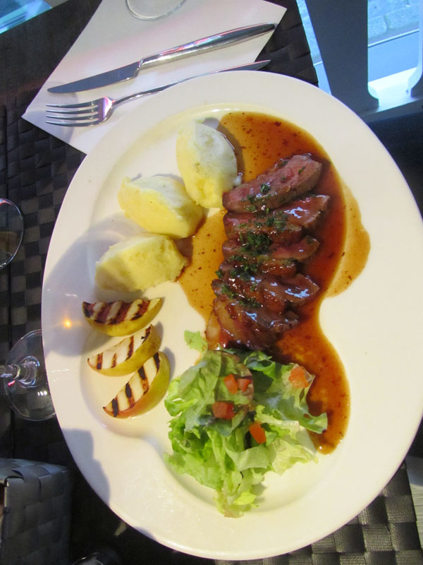 Le Bistrot