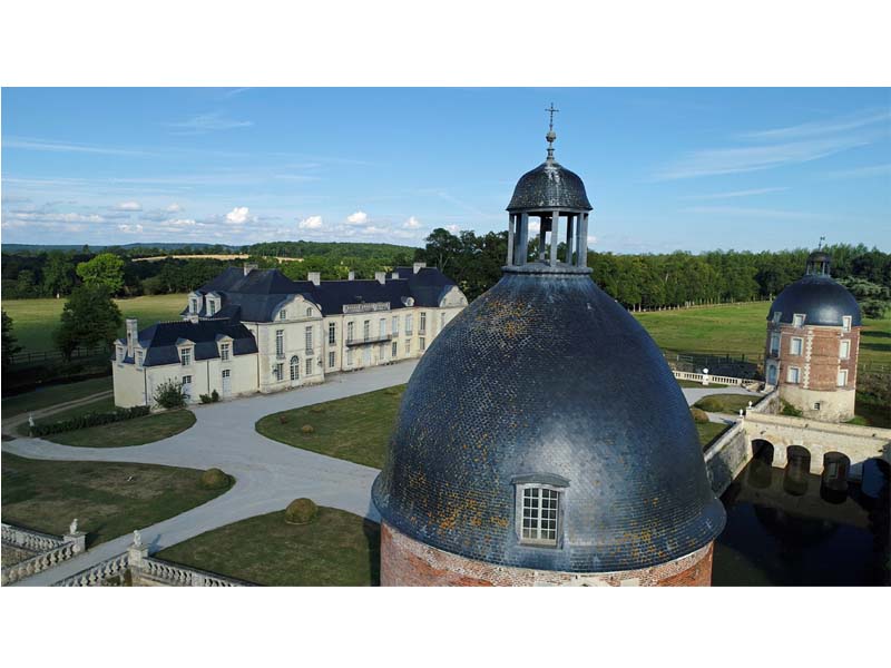 ©Publicam Productions Château de Médavy