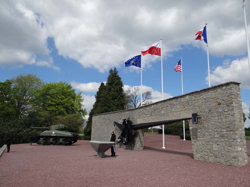 ©Orne Tourisme Mémorial de Montormel