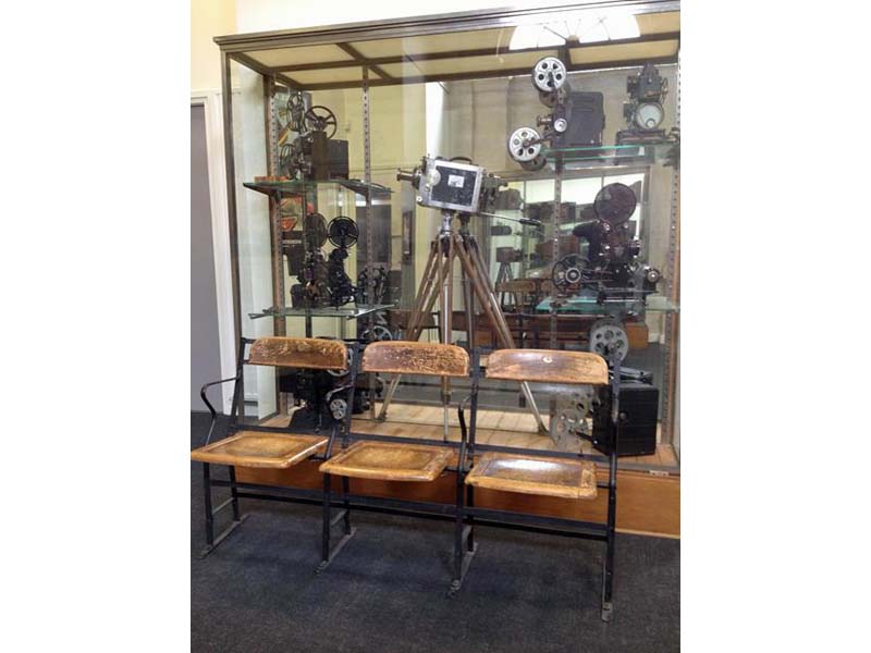 ©Cinéma Etoile Musée du cinéma - Mortagne-au-Perche