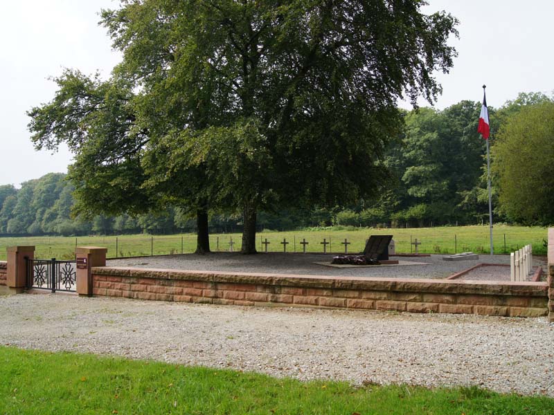 © ONACVG Calvados Nécropole des Gateys - St Nicolas des Bois