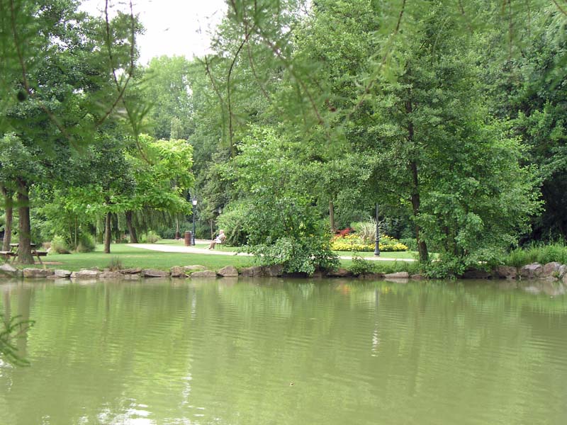 ©Orne Tourisme Plan d'eau de la Noé - Argentan