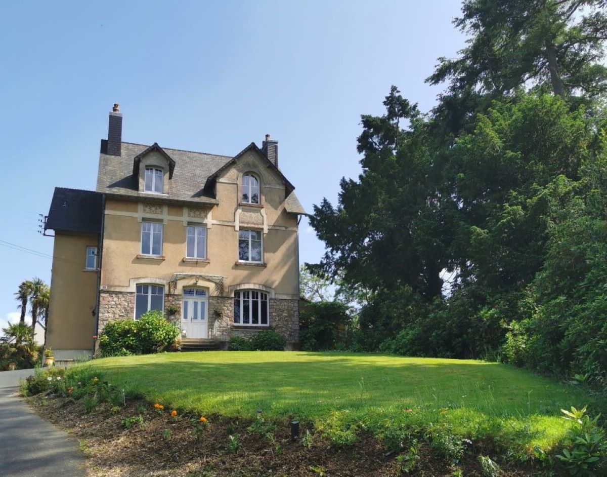 Maison d’hôtes Chambres d'hôtes > La Garenne à Bricquebec-en-Cotentin