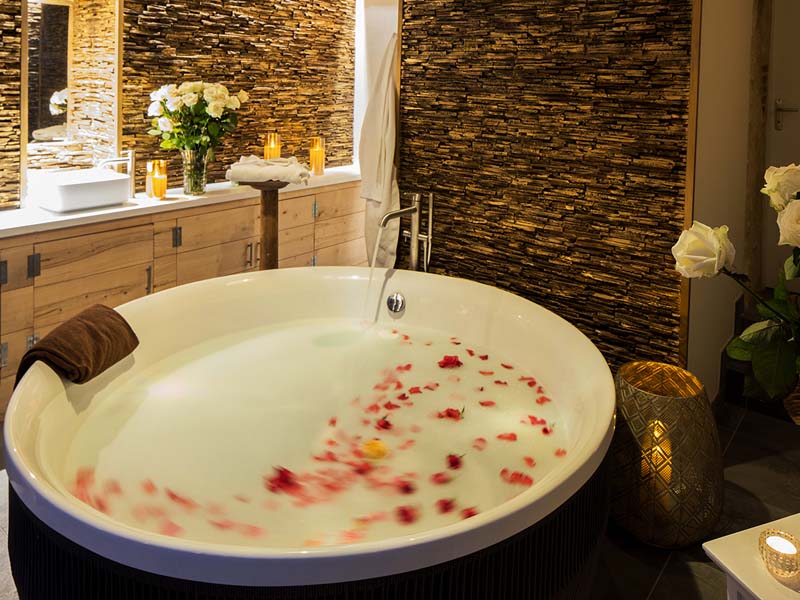 ©Zuzana Eelsen Spa Pom - Domaine de Villeray - Condeau