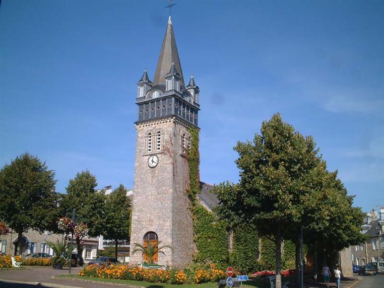 Eglise Ste Madeleine - Bagnoles de l'Orne