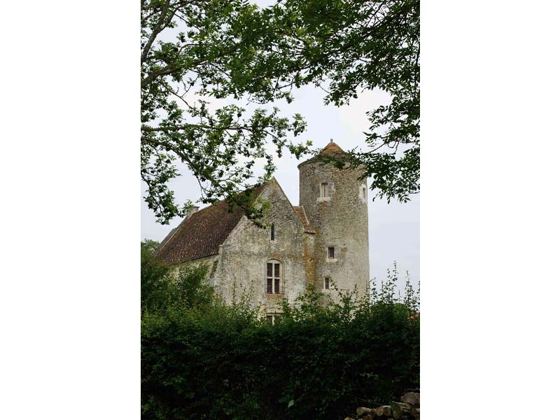 ©P. Coeuche La tour aux anglais - Aunou le Faucon