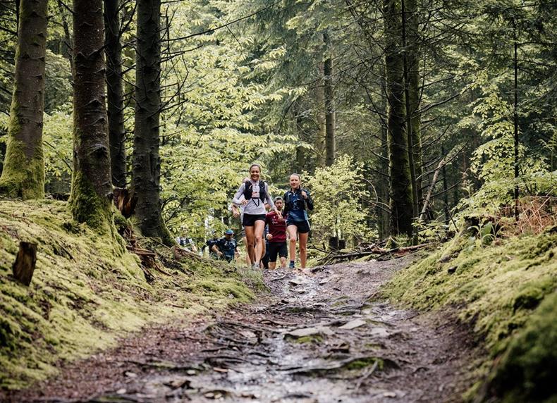 trail_en_foret_d_ecouves_avec_sylvaine_cussot_-_thomas_le_floc_h